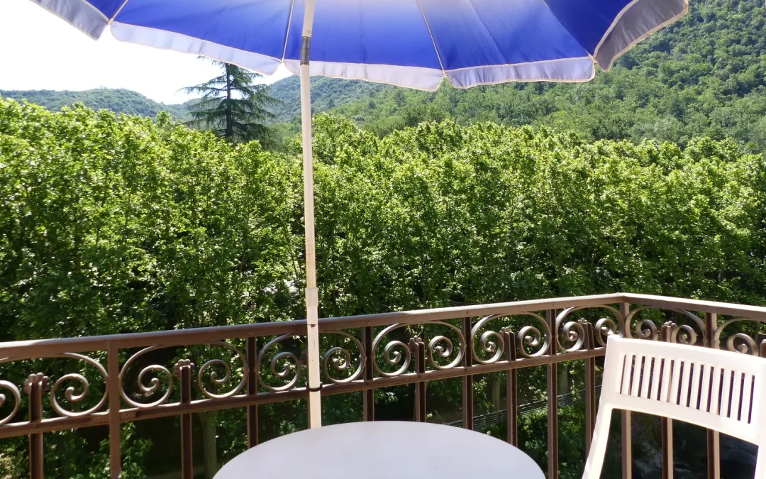 T1 N° B7 avec balcon