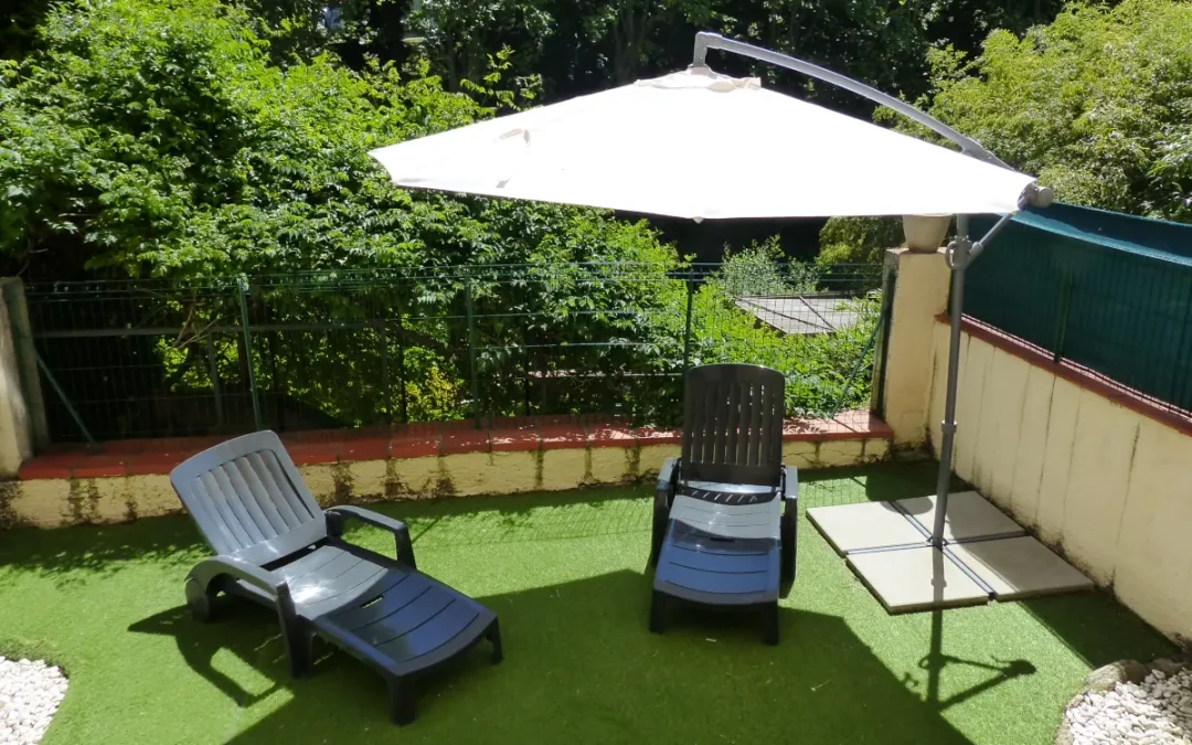 Studio N° C2 avec terrasse